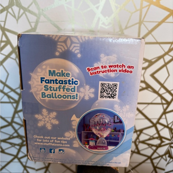 NIB StuffALoons Holiday Snowglobe Maker Kit Value Set (Polar Bear & Penguin) - Picture 3 of 5